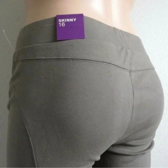 Lane Bryant Denim - Lane Bryant Jeans Women’s PONTE Knit SKINNY Leggings Plus Size 16 Average NWT